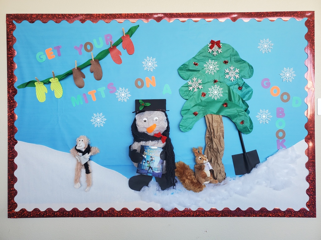Our beautifully decorated board by our Librarian Lisa.